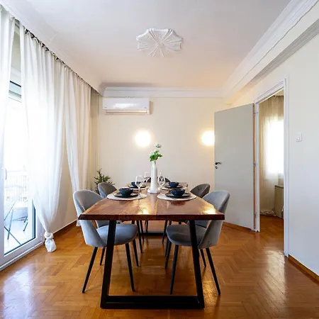 Houseloft Seaside Getaway * Thessaloniki